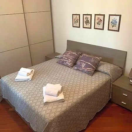 Le Stanze Del Viale Bed & Breakfast *